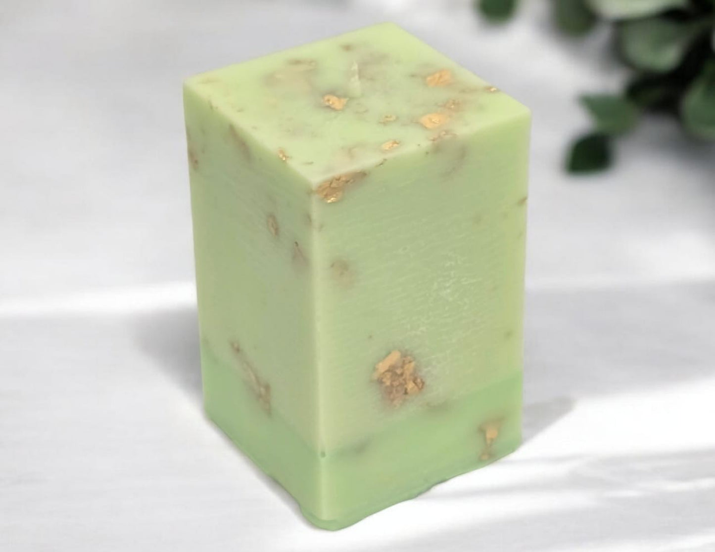 Mint and marigold shimmer botanical soy wax candle with gold flakes — Sweety Botanica UAE