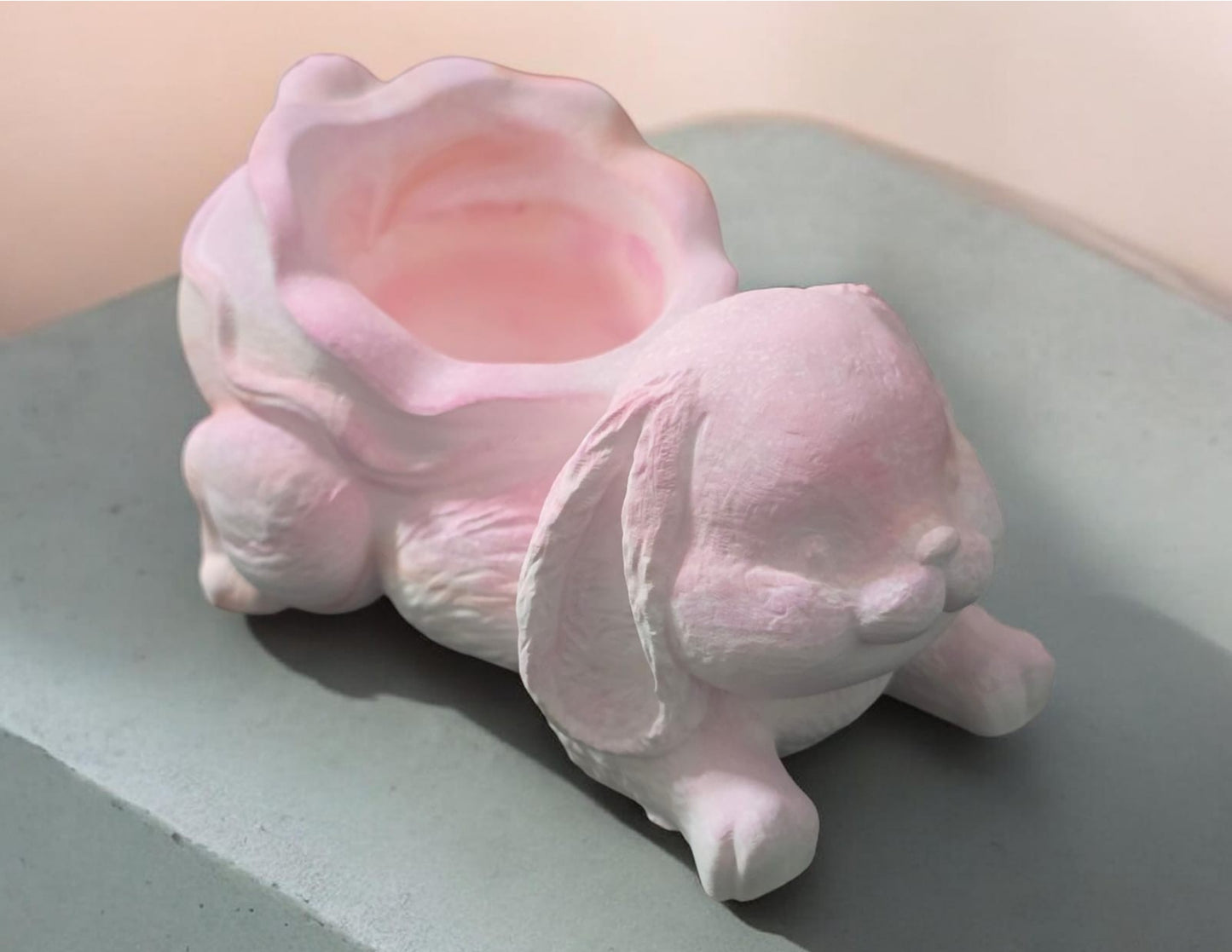 Marbled Jesmonite bunny succulent planter blush pink — Sweety Botanica UAE
